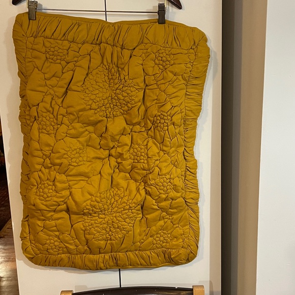 Anthropologie Dahlia Cotton Jersey Floral Quilt Size King with 2 Shams NWT - Picture 16 of 17